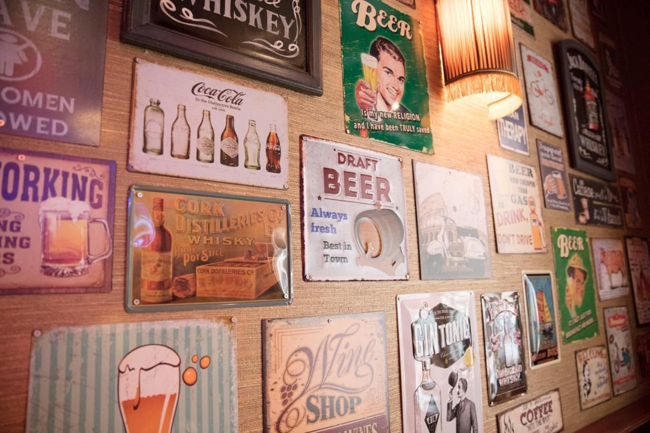 Durty Nelly's Hostal *